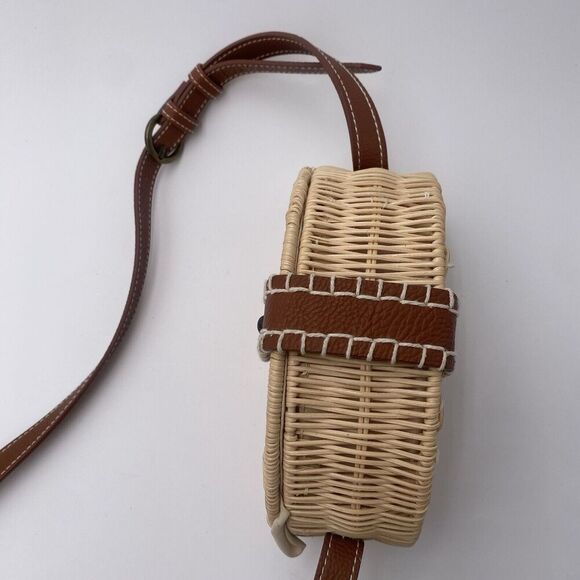 Universal Thread Target Rattan Woven Half Moon Crossbody Bag Faux Leather - Picture 9 of 10